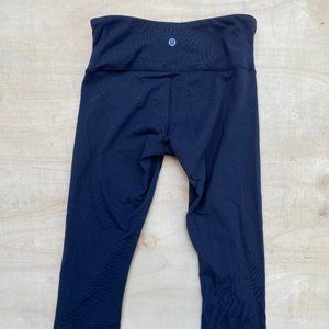 Lululemon Wunder Under cropped legging